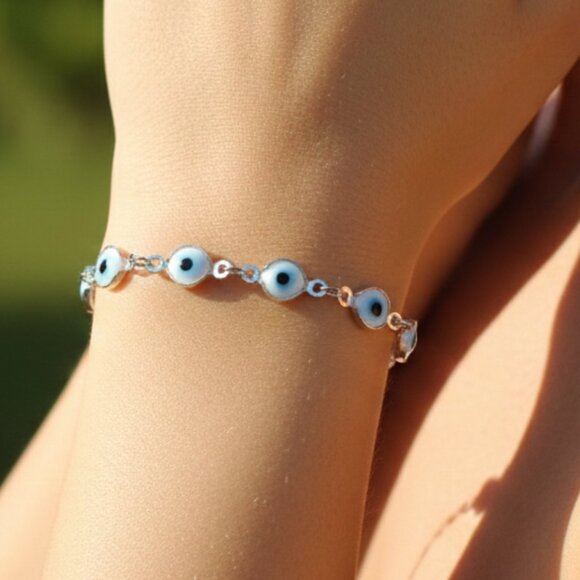 Jewelry - "New Beautiful Design Bracelet for Women/Girls, Gift, B615